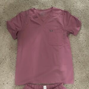 Women’s figs Pink